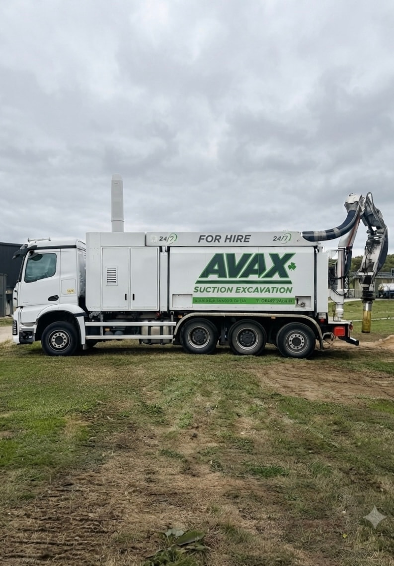 AVAX FJ68 WZR suction excavation unit